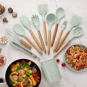 Set of 12 silicone kitchen utensils - Non-stick cooking utensils